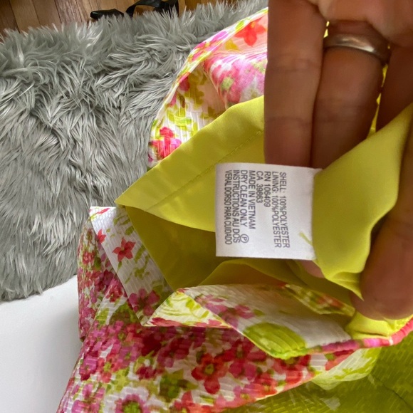 Floral dress Dress in Yellow and Pink - Picture 7 of 10